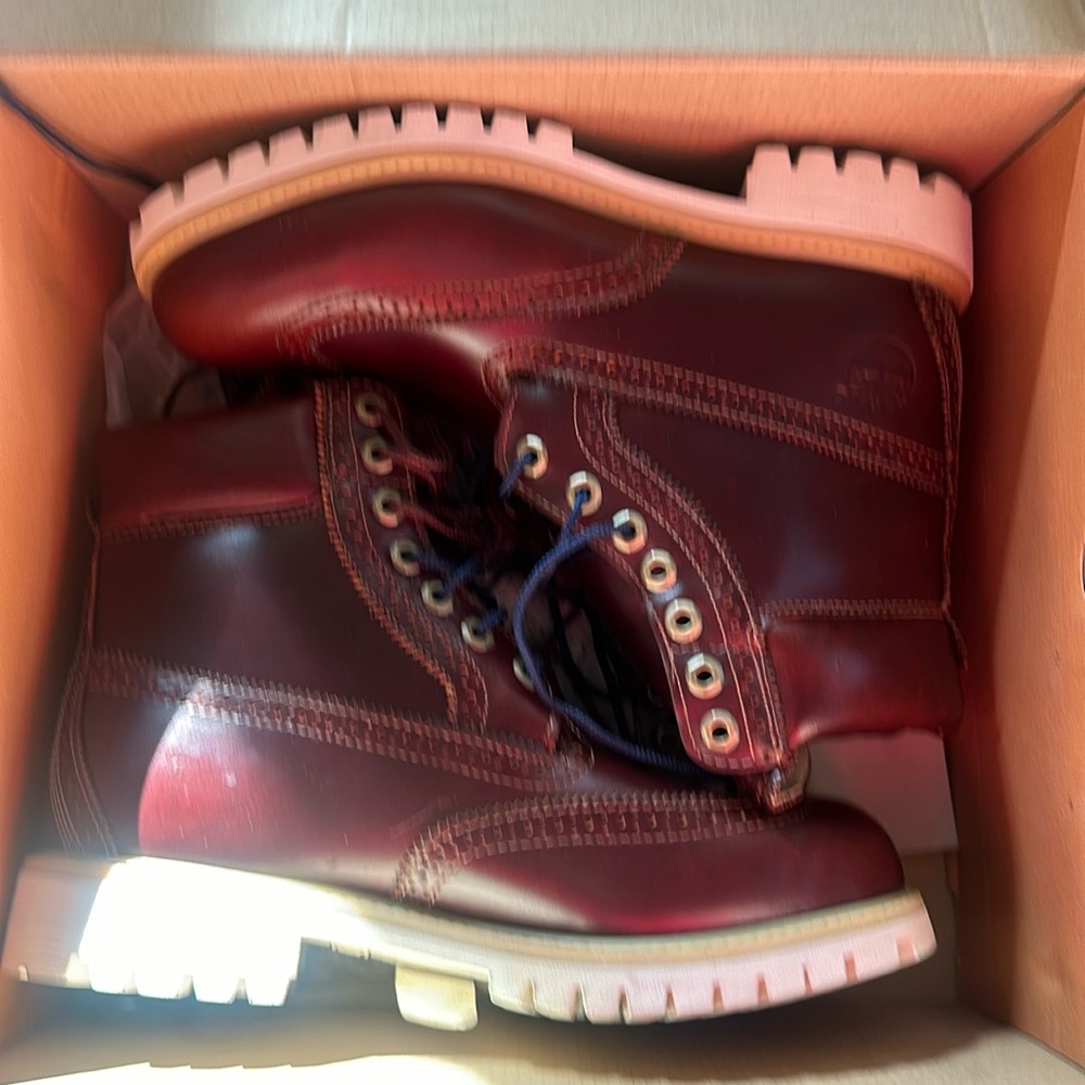 Timberland Men’s Hommes Brand New never worn